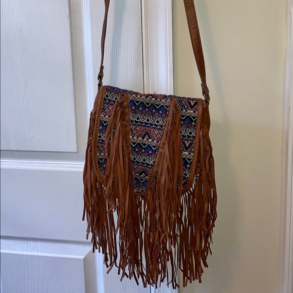 Women’s Cross Body Brown Fringe Purse - Picture 2 of 7